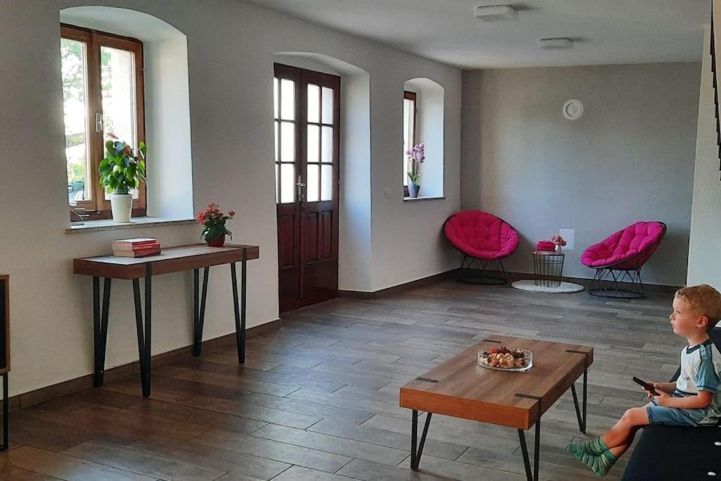Holiday Home For 8 People, Pool + Sea View Vilanija Extérieur photo