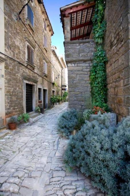 Holiday Home For 8 People, Pool + Sea View Vilanija Extérieur photo