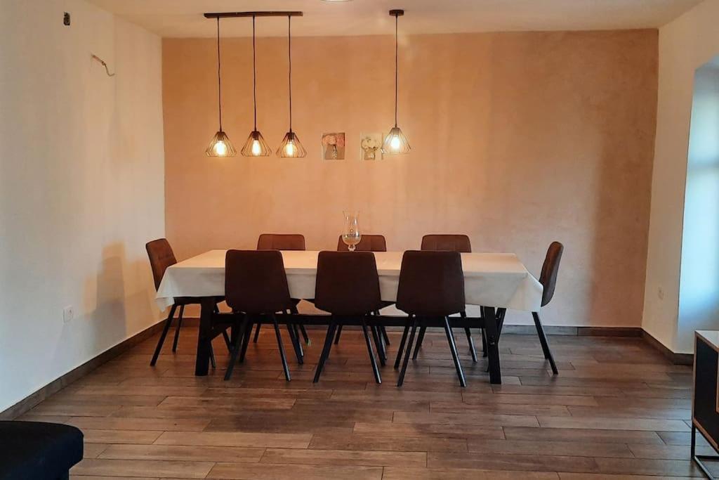 Holiday Home For 8 People, Pool + Sea View Vilanija Extérieur photo