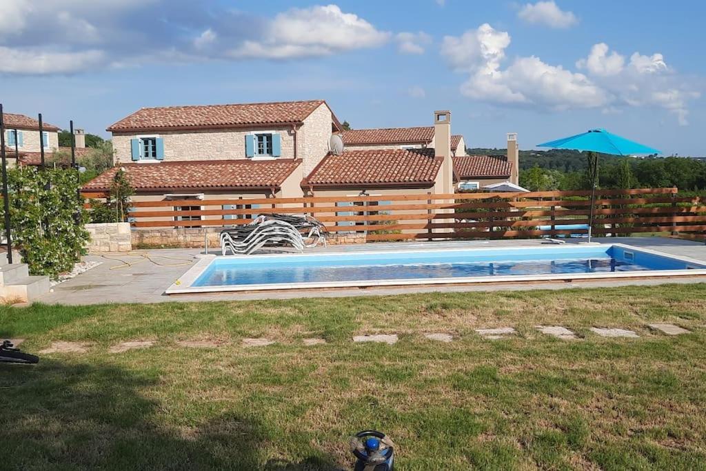 Holiday Home For 8 People, Pool + Sea View Vilanija Extérieur photo